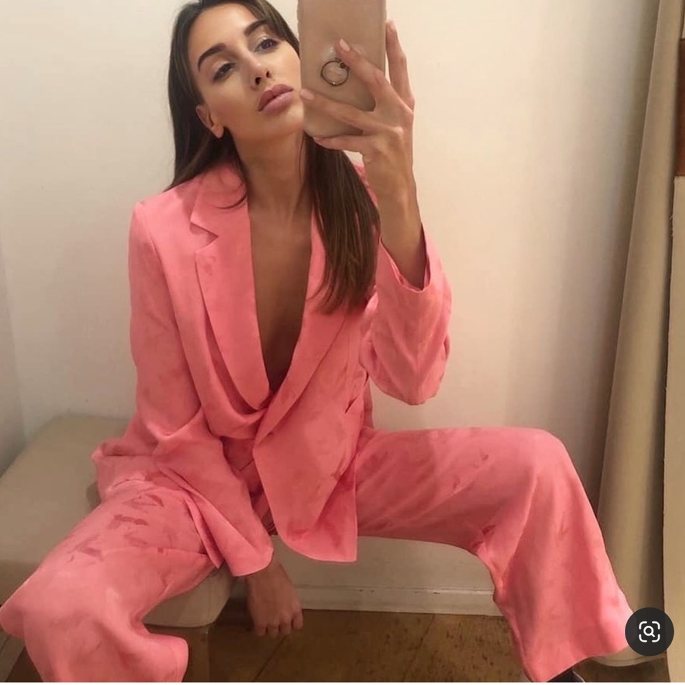 💓 SET 💓😻Maje paris vala jaquard blazer and matching pants in the same size38